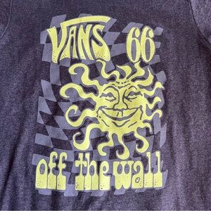 NWT Boys Vans Gray Sun Graphic Short Sleeve Tee Size Medium